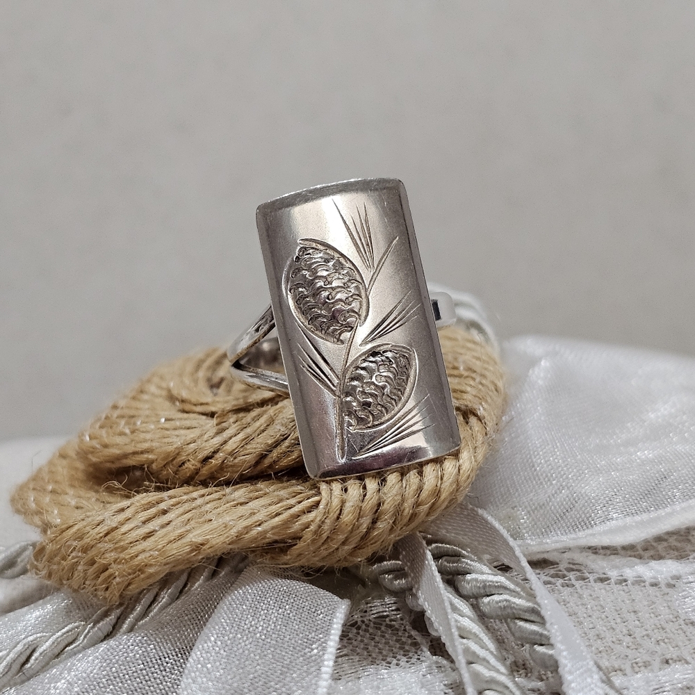 Stuart Nye Vintage Pine Cone Ring Sterling Silver Adjustable